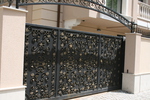 проектиране и изработване на врати от ковано желязо
